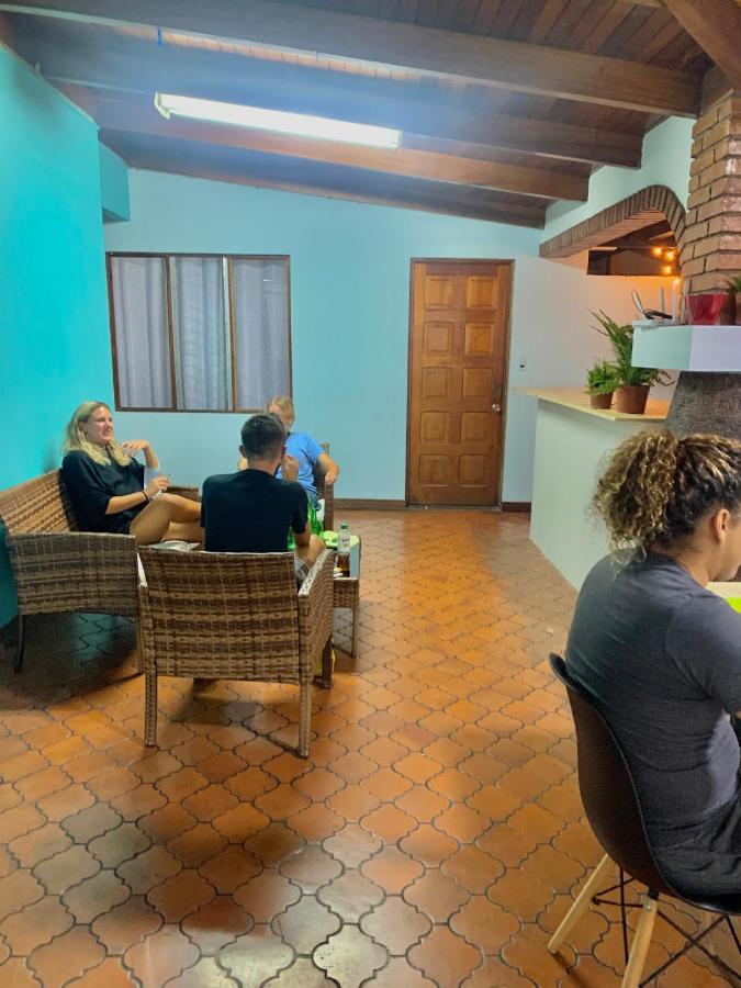 Global House Cr Hostel Backpackers Alajuela Habitacion Compartida 2 Camas Por Habitacion 외부 사진